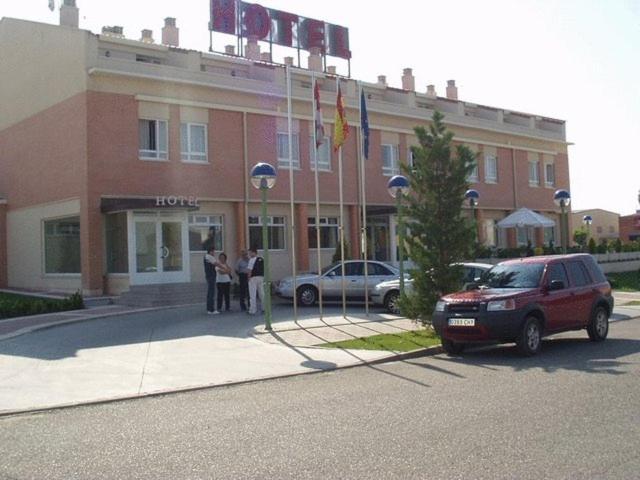 Hotel Ruta Del Duero La Cistérniga Exterior foto